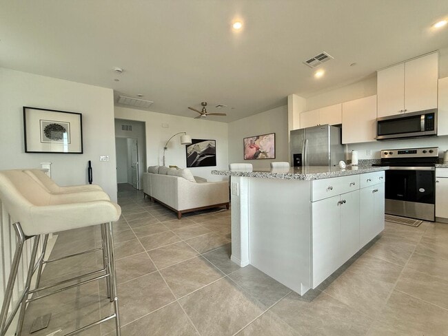 Photo - Beautiful 3bd/3bath home