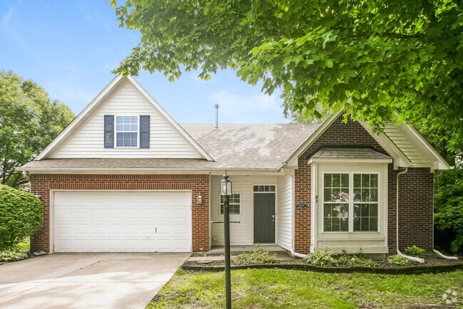 Building Photo - 8201 Briarhill Lane Rental
