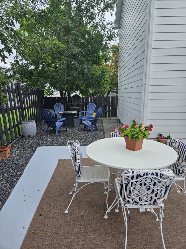 Photo - 16 N Washington St