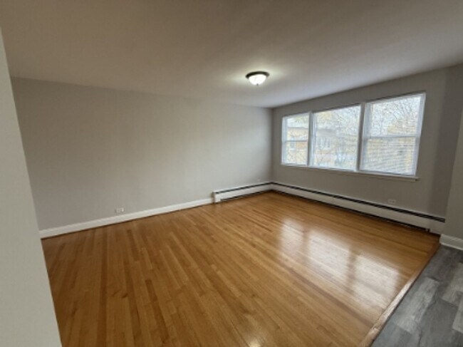 Photo - 1953 Euclid Ave Unit 206