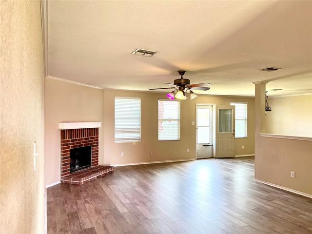 Photo - 2906 Lake Vista Dr