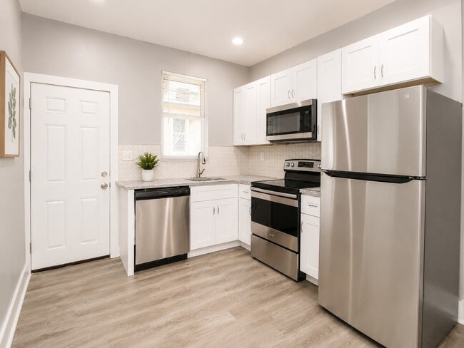 1924 N Napa St