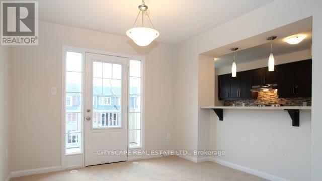 Photo - 1055 Haxton Heights