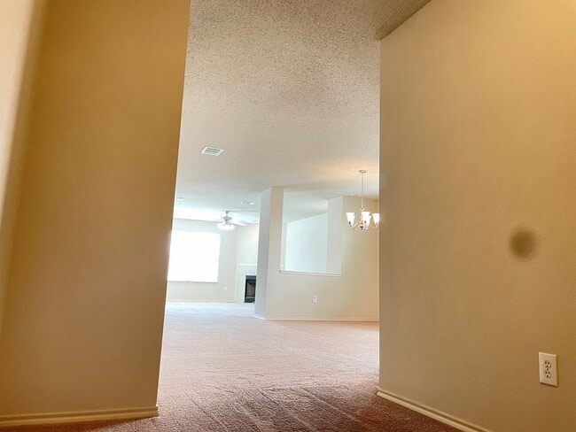 Photo - Keller ISD-5 BED, 4 BATH-AMAZING PRICE!
