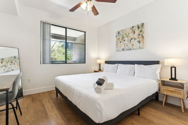 Photo - 6610 N 93rd Ave Unidad ID1055530P