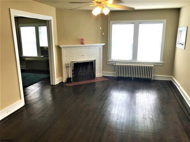 Photo - 119 N Jasper Ave