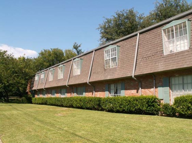 Crosswinds Apartments - Crosswinds Apartments