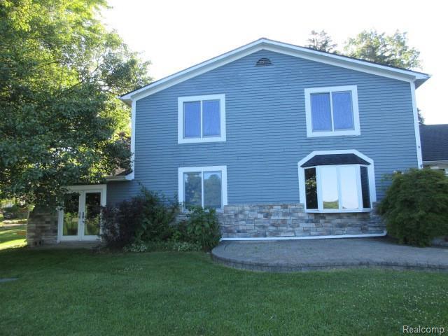 Photo - 4870 Lakeview Blvd