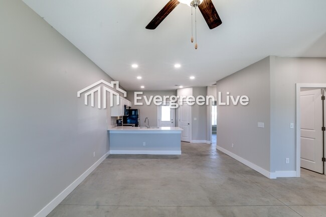 Photo - 208 Northern Ct