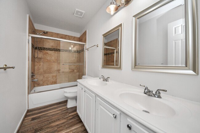 Photo - 20510 Pioneer Bend Ct
