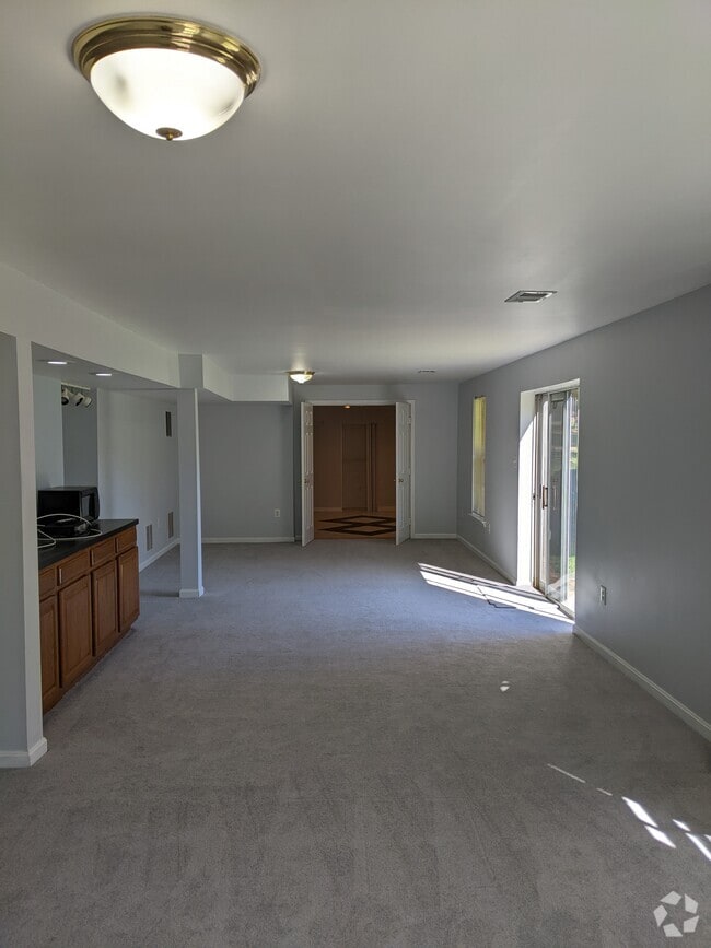 Building Photo - 3985 Pearlberry Ct Rental