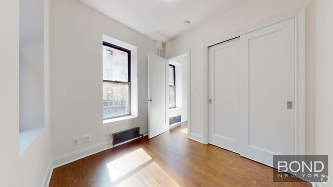Building Photo - 151 Mott St Unit 5 Rental
