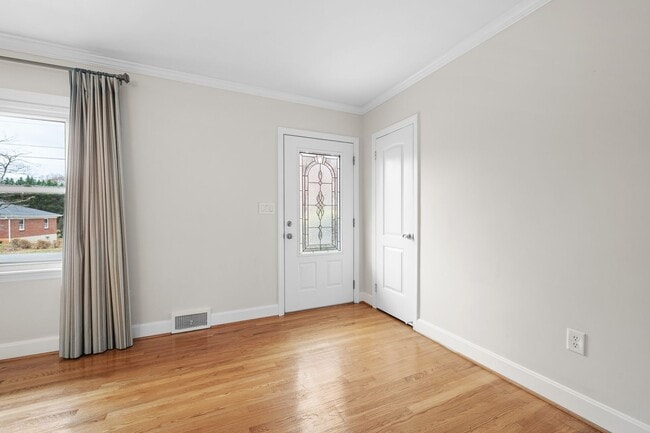 Photo - 4 Bedroom Home in Lynchburg