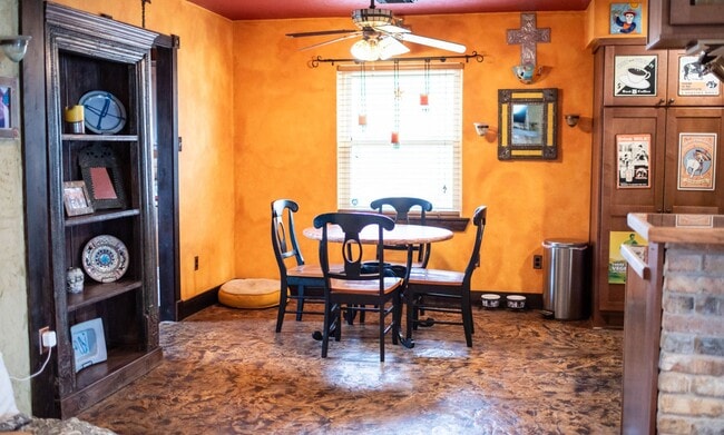 Photo - 1911 Shadow Bend Dr