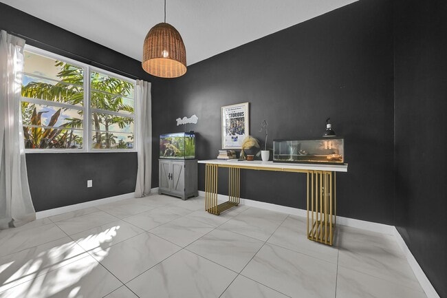 Photo - 14119 SW Safi Ter