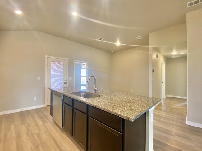 Photo - Great 3/2/2 now available in Bell Farms.