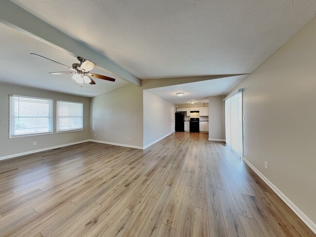 Photo - 57 Corottoman Ct