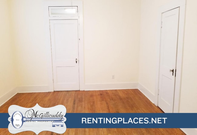 Building Photo - 1509 Troupe St Rental