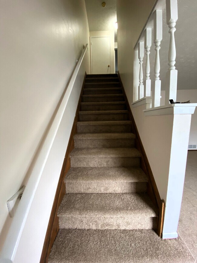 5312 Shiloh Dr Condo For Rent in Columbus, OH