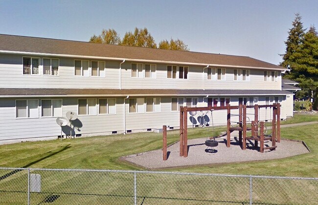 Photo - 821 E Division St