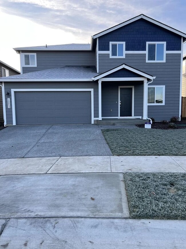 Building Photo - Enormous Two-Story Home- Available January 9th