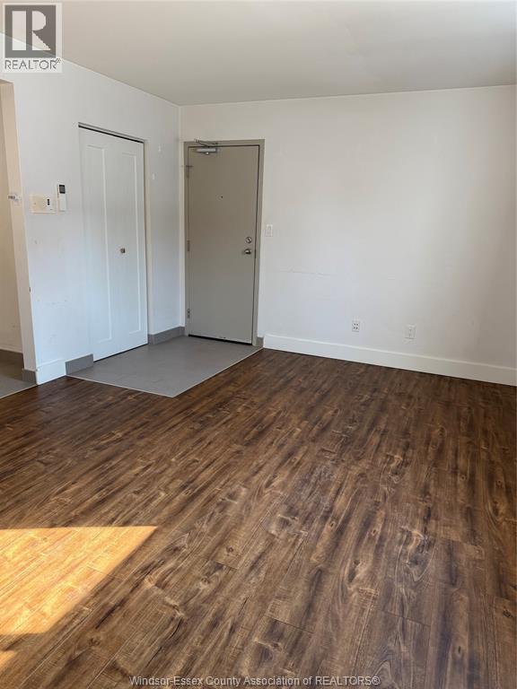 Photo - 1092 Gladstone Ave Unité 1