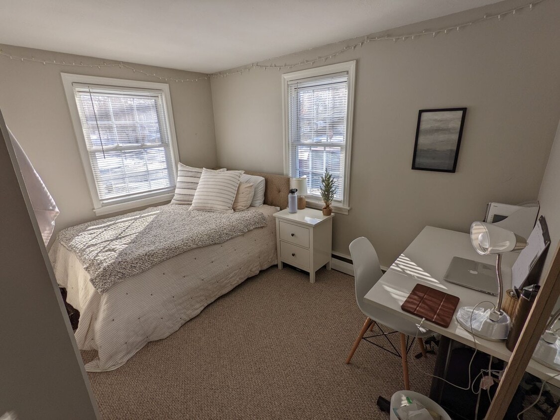 House for Rent - Sixteen Acres - House for Rent - Sixteen Acres