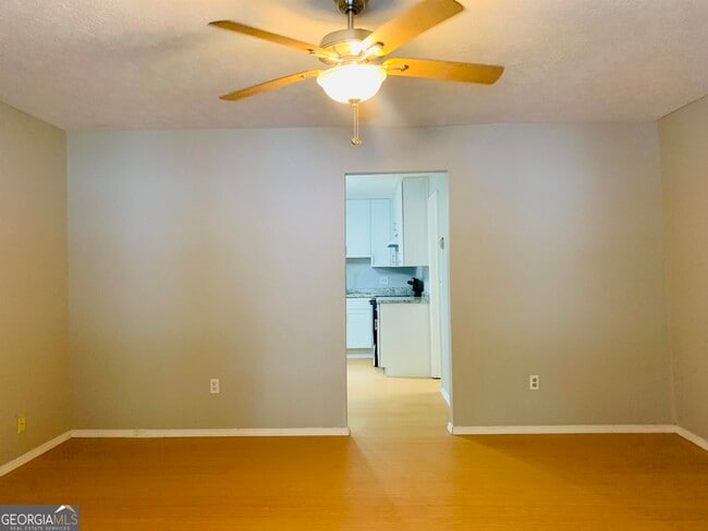 Photo - 7 Burdette Pl