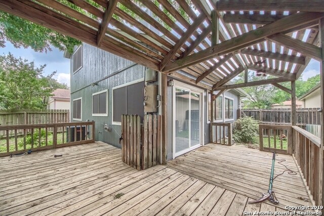 Photo - 5830 Spring Green