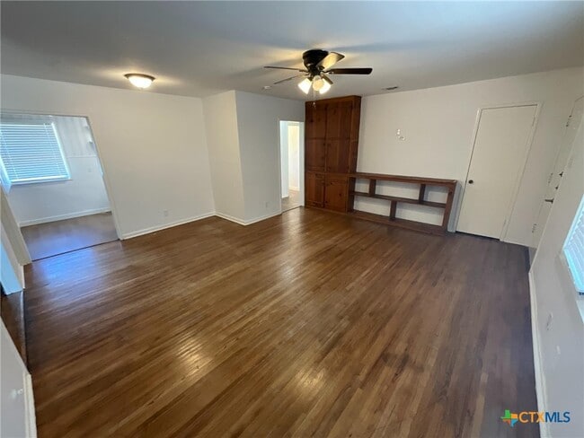 Photo - 1004 Lawndale Ave