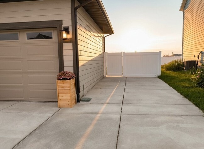 2652 Daisy Dr.