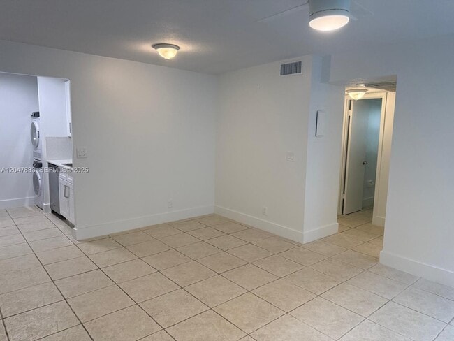 Photo - 10116 Twin Lakes Dr Unit 11-C