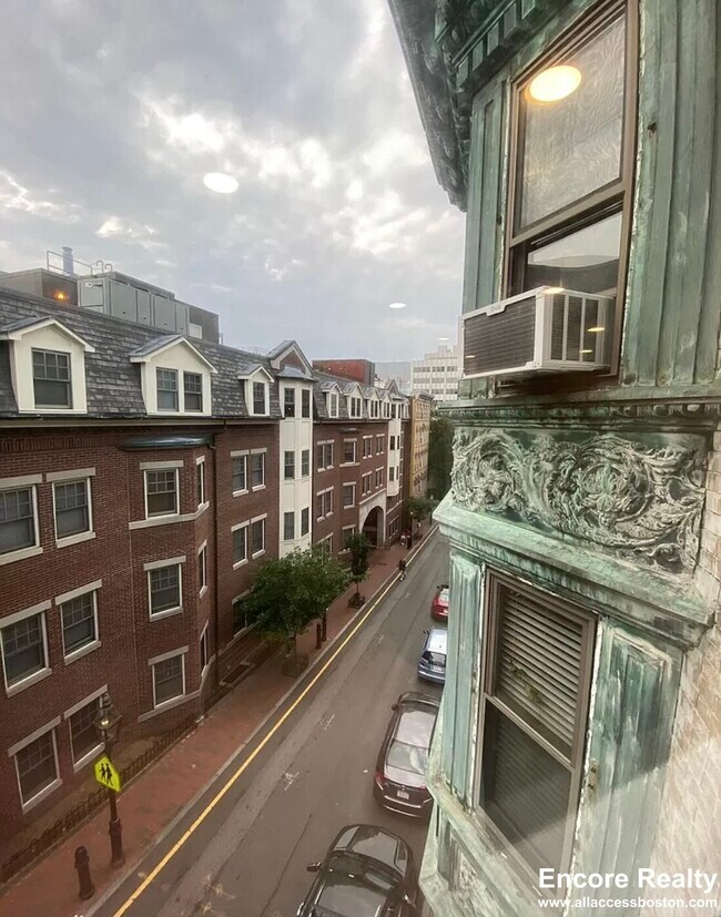 Photo - 53 Joy St Unit 3