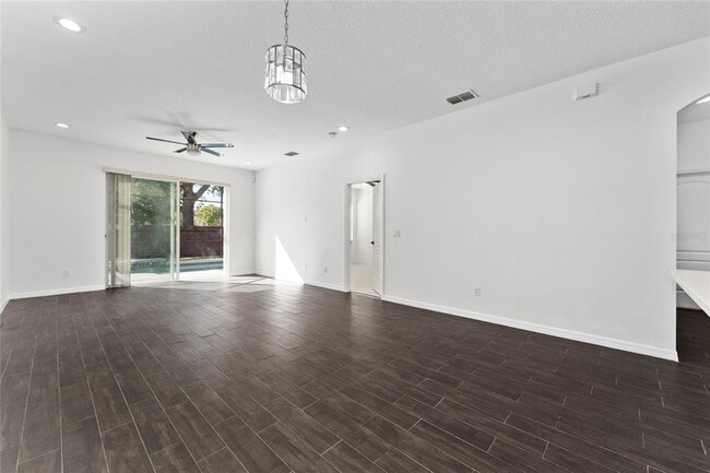 Photo - 4932 Olde Kerry Dr