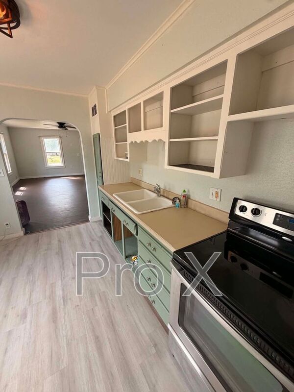 1306 Cherry Rd