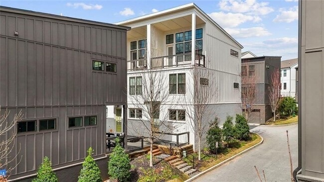 Photo - 900 Brees Ct