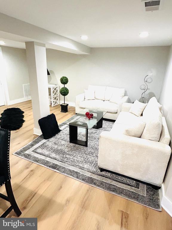 Photo - 1516 Hamilton St NW