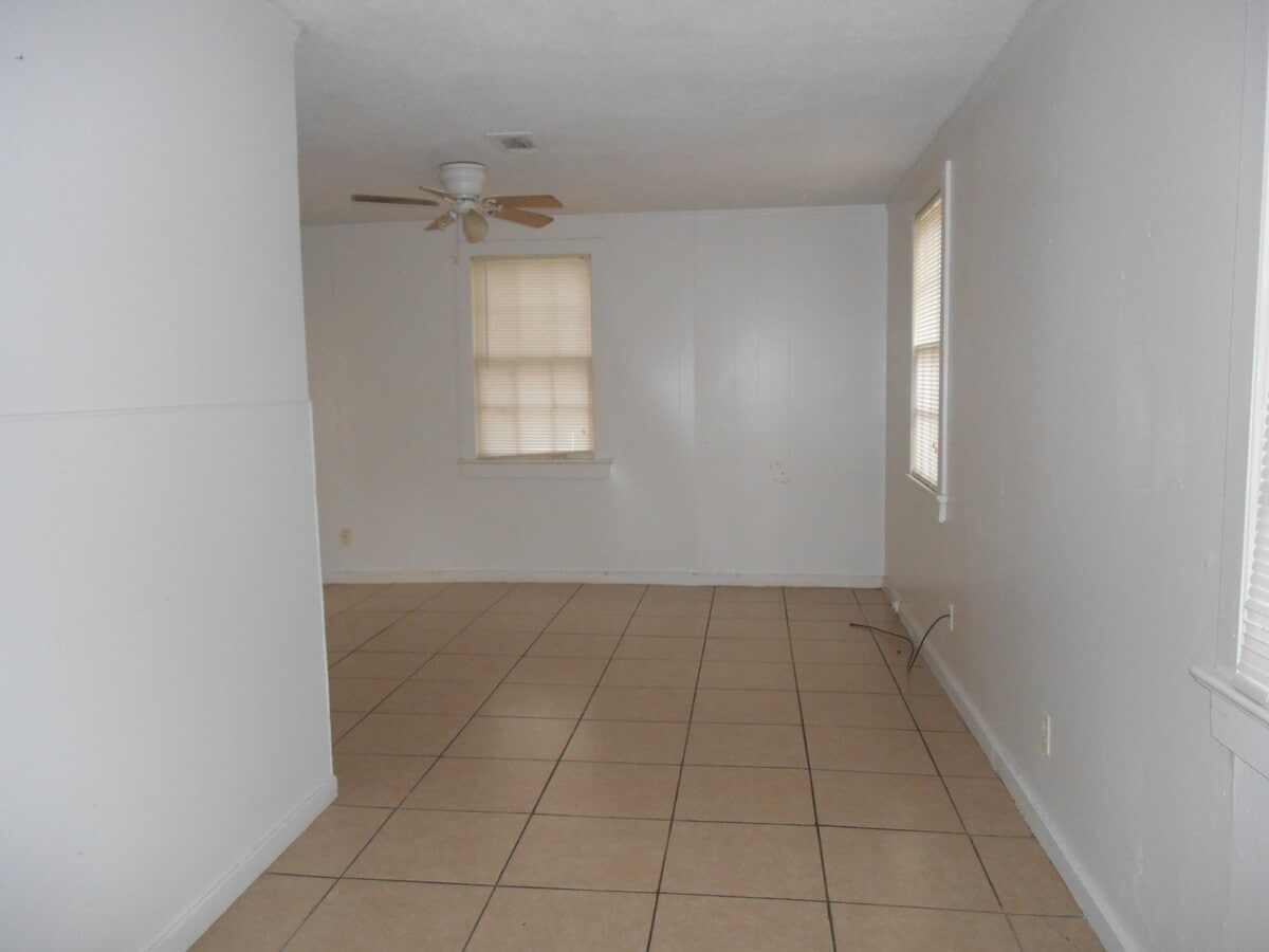 ****5115 Broadmoore Ct. - Alexandria off Rutland Rd - ****5115 Broadmoore Ct. - Alexandria off Rutland Rd