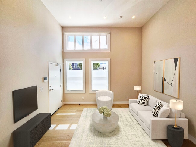 Photo - 446 Kirkham St Unit #1