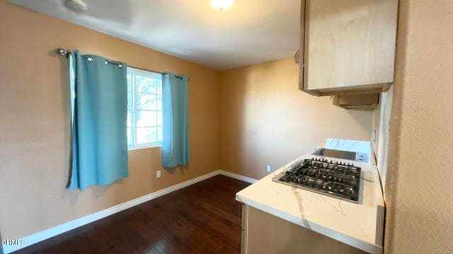 Photo - 2235 Cloyne St