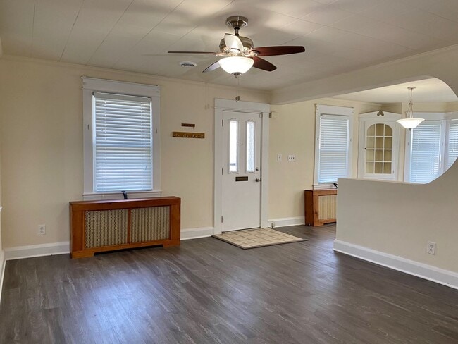 Photo - Charming 3 Bedroom/1 Bathroom Home in Halethorpe, MD!