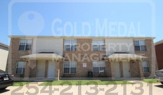 Building Photo - 3402 Barcelona Dr