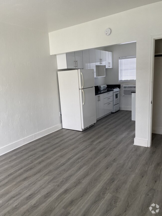 Studio Apartments Hialeah