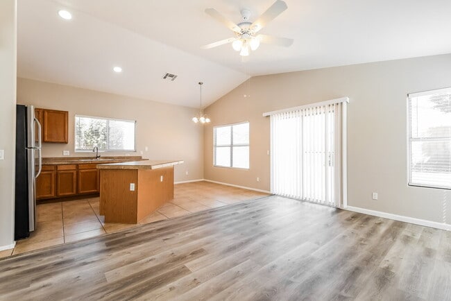 Photo - 3034 W Melinda Ln