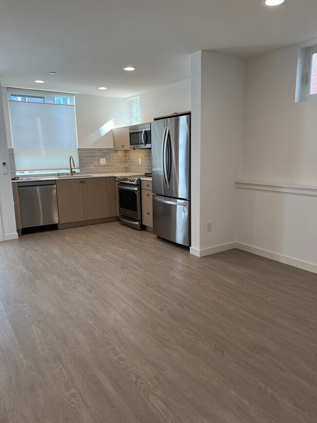 Photo - Beautiful Blackwood Home Ballard!