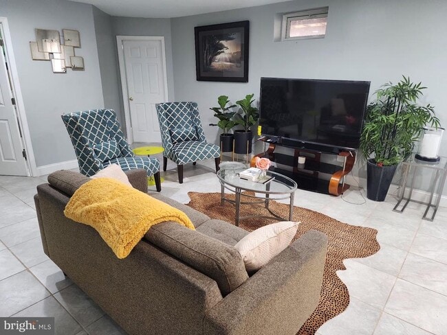 Photo - 7571 Holly Ridge Dr