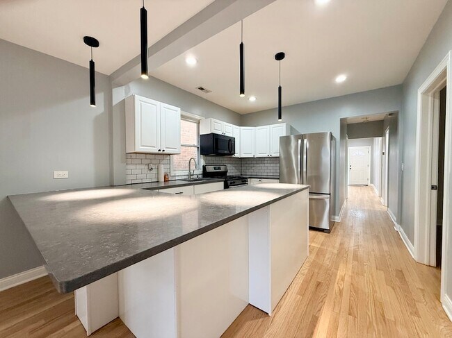 Photo - 5307 N Central Ave Unit 1