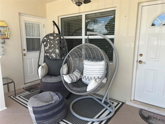 Photo - 1221 SE 3rd St Unit 3