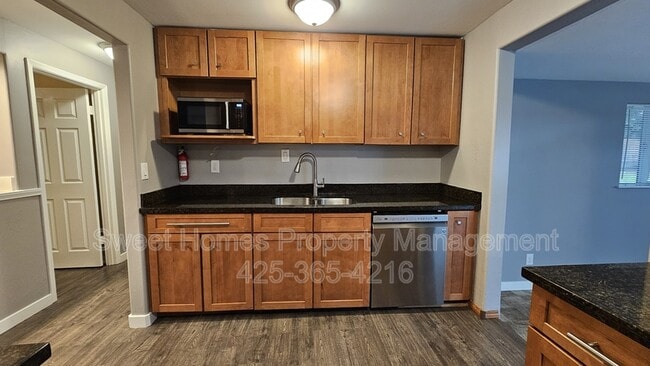 12828 111th Ave NE