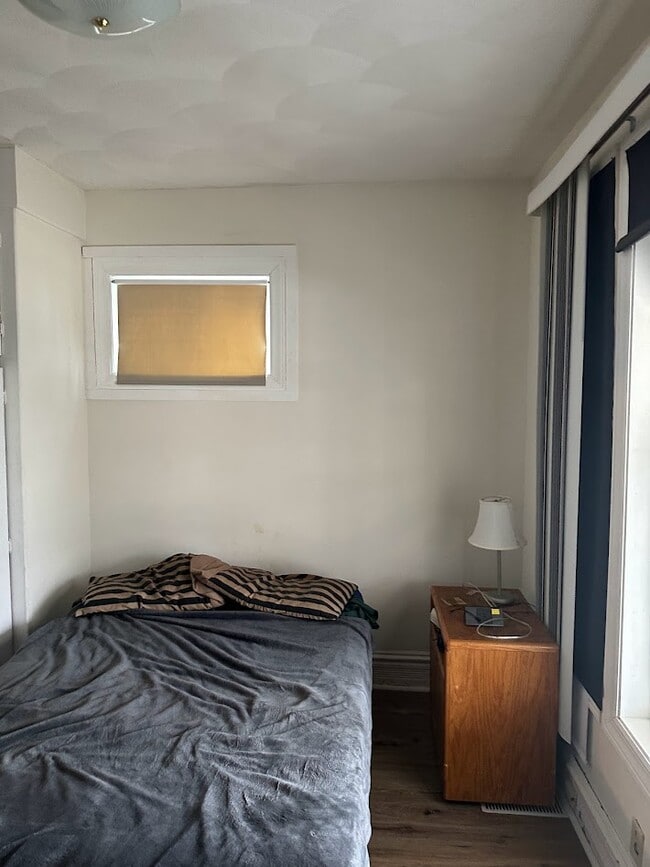 Photo - 423 W Doty St